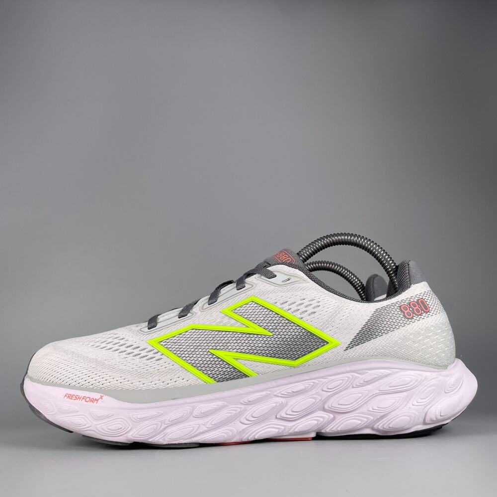 Women's 10 Men's 8.5 New Balance Fresh Foam x 880v14 Gray Matter Running Shoes